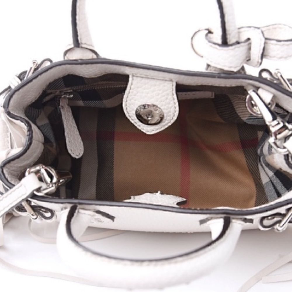 BABY BANNER WHITE STUDDED FRINGE TOTE - Picture 13 of 17